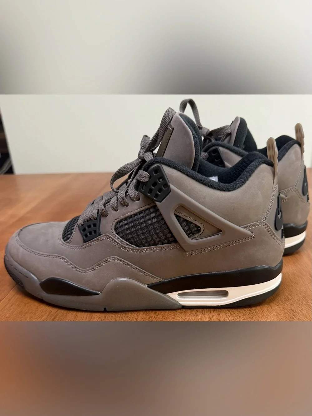Jordan Men's Taupe and Black Retro Basketball Sneakers